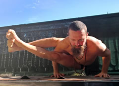 Ashtavakrasana Asana 